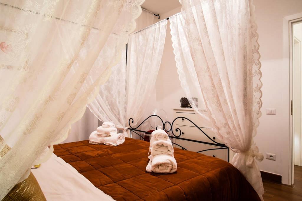 Апартаменти Excellence, Free Parking, 3 Minutes Walking From Sassi Матера Номер фото