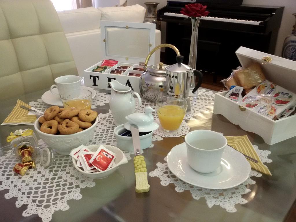 Апартаменти Excellence, Free Parking, 3 Minutes Walking From Sassi Матера Номер фото